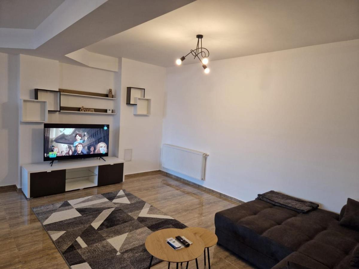 Danube Apartment Braila Ngoại thất bức ảnh